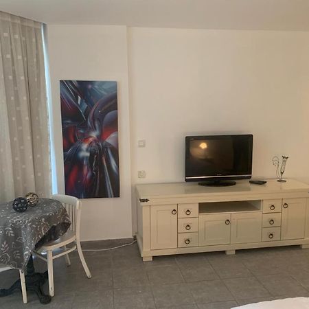 Herzelia Raphael Apartments المظهر الخارجي الصورة